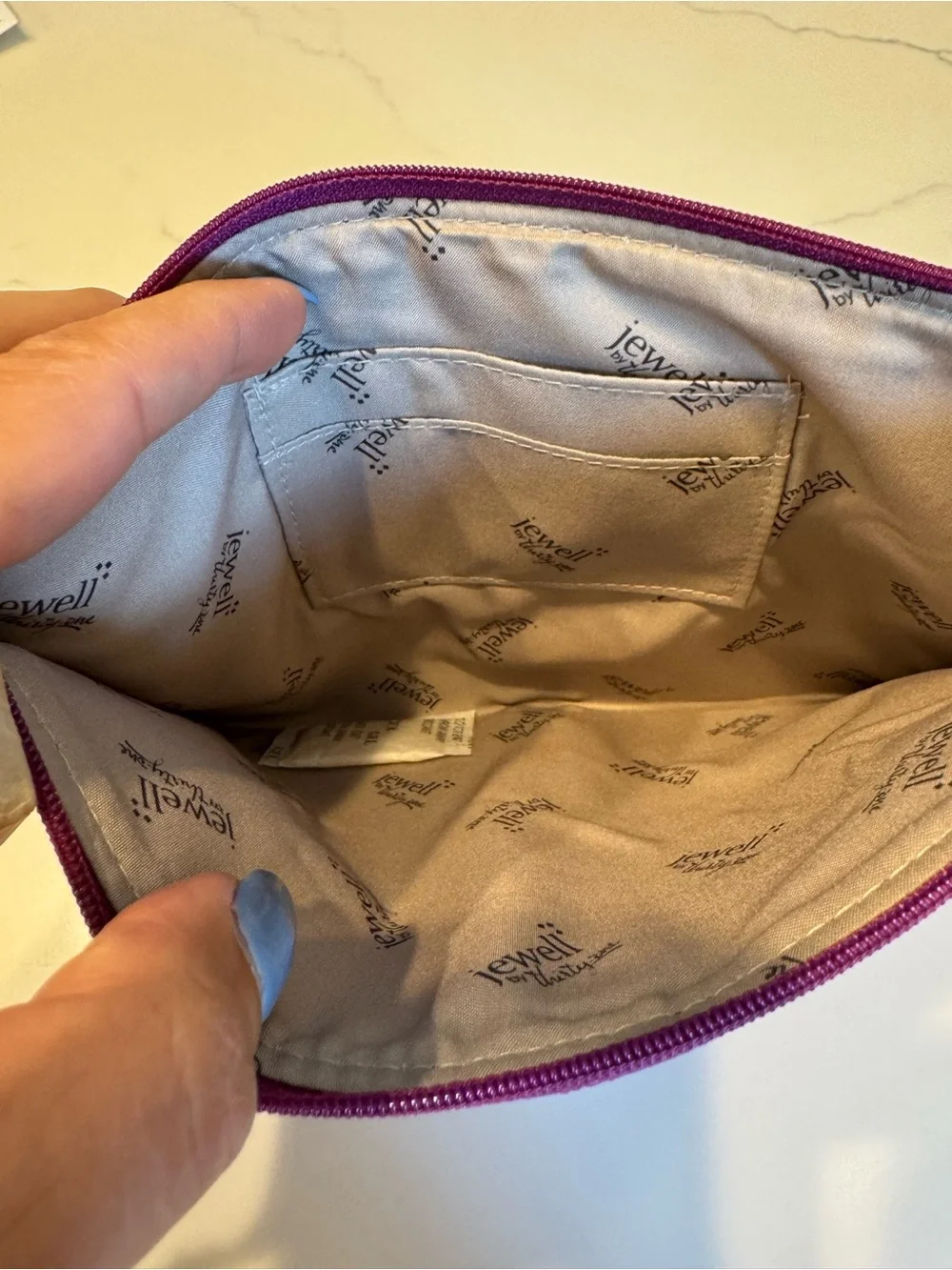 Thirty-One 31 Jewell Wristlet Wallet Fuchsia Pebble Finish NEW‎ w/Packaging